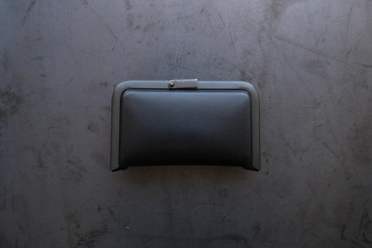 card case <牛革 maremma black>