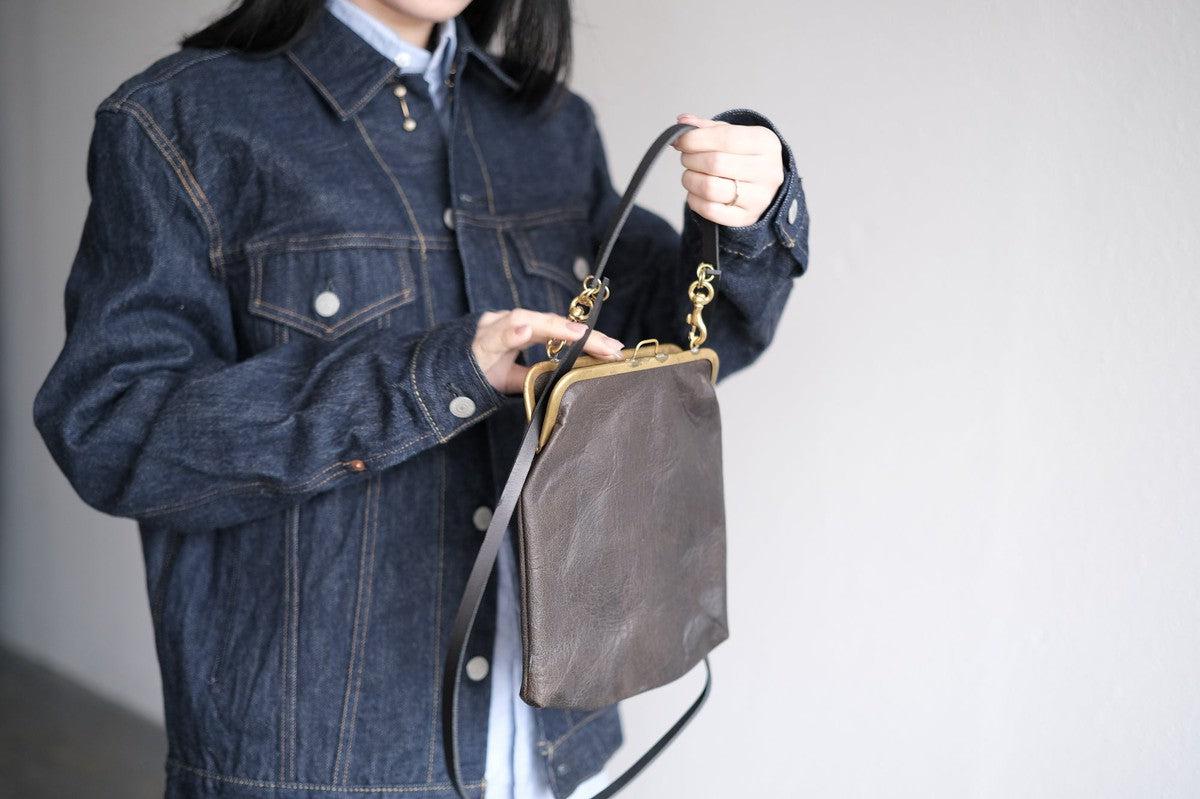 frame porch <鹿革鉄媒染・L> レザーショルダーポーチ SHC-31D