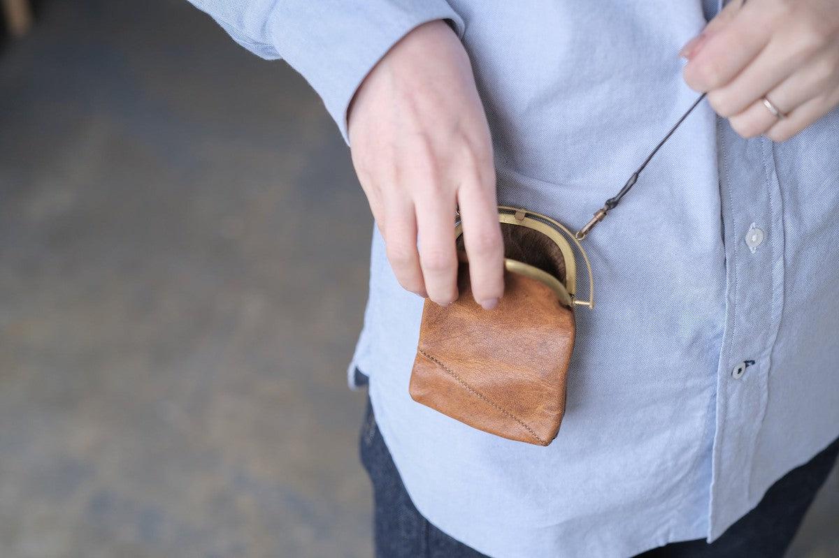 レザーショルダーミニポーチ <鹿革ヌメオイル> |SHC-82D