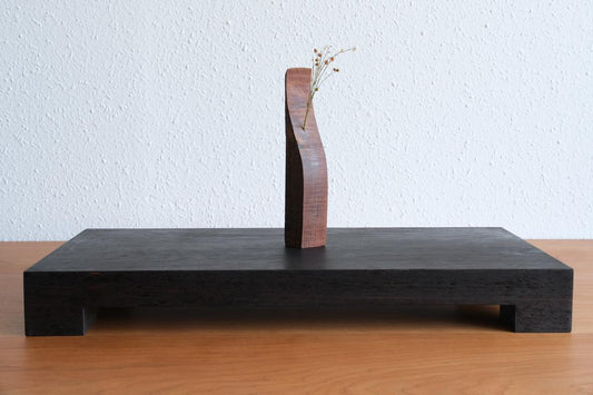 無垢材の切出し脚付き台 ウェンジ オイル仕上げ <2>