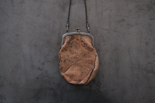 レザーショルダーミニポシェット SHC-R703 <熊革 墨染め>