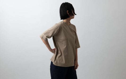 HANDROOM WOMEN'S クルーネック5分袖Tシャツ beige|ladies