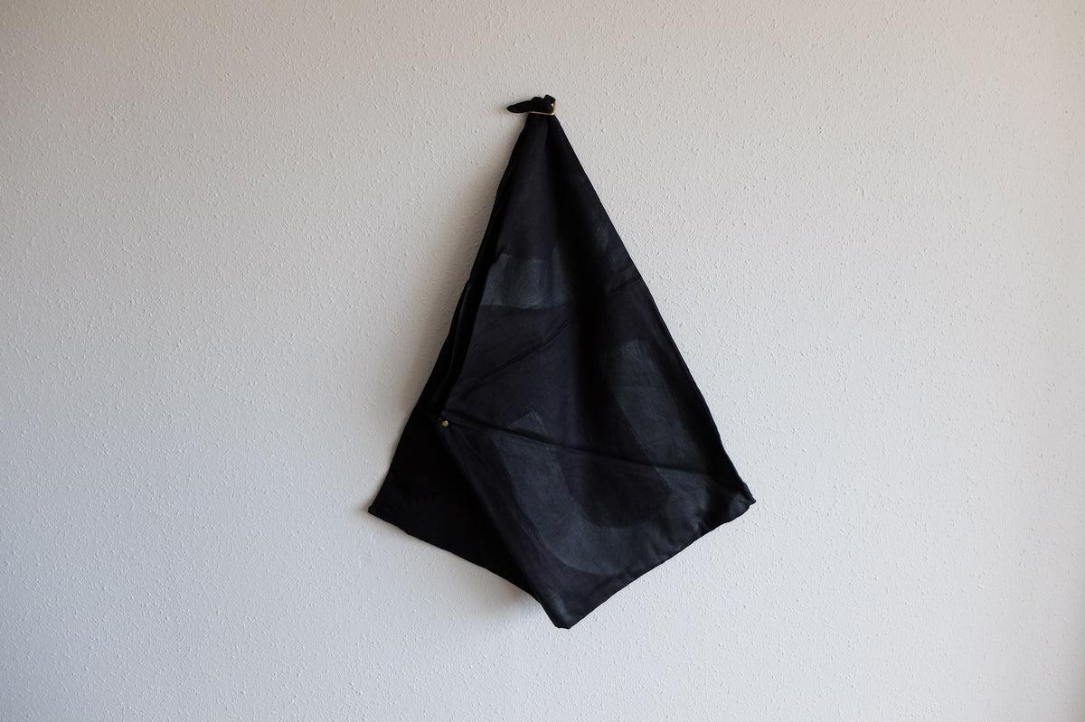 三角まとう｜Roller drawing KURO "mu"