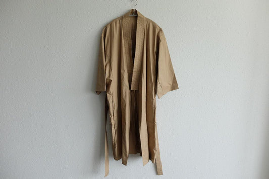 きるもの｜道着ローブ｜タイプライターストレッチ うす茶｜unisex freesize