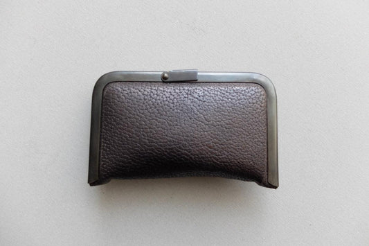 card case ＜熊革鉄媒染＞