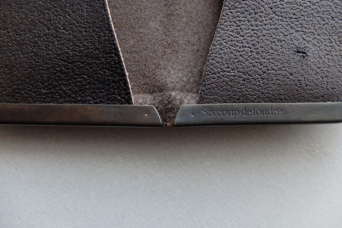 card case ＜熊革鉄媒染＞