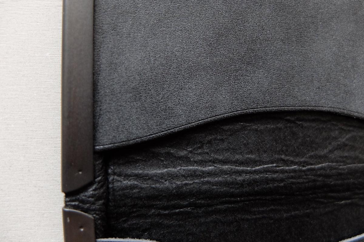 card case ＜エゾ鹿革黒染＞