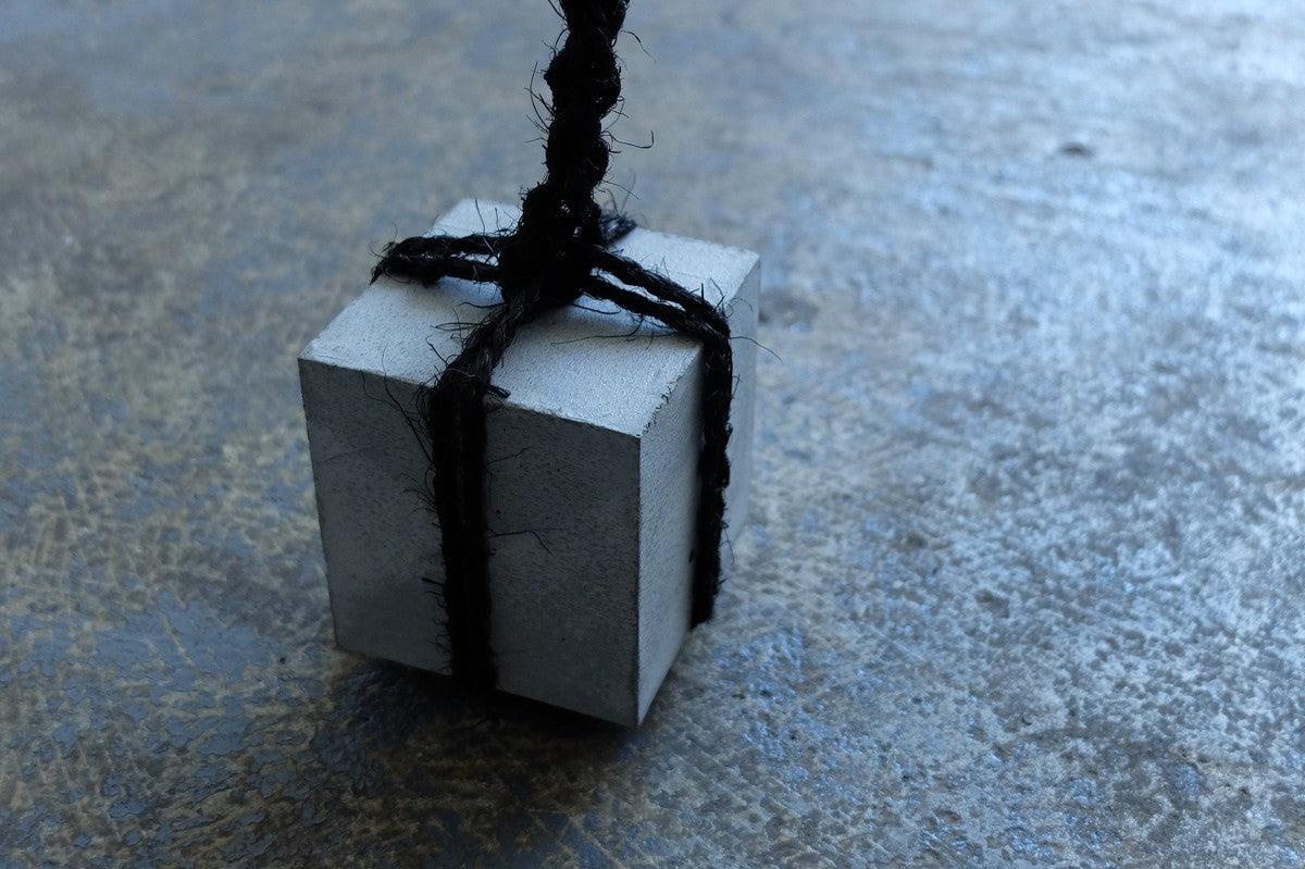 モルタル関守石｜小