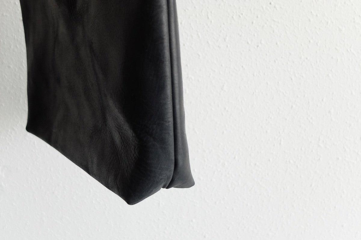 レザートートバッグ black ＜M＞
