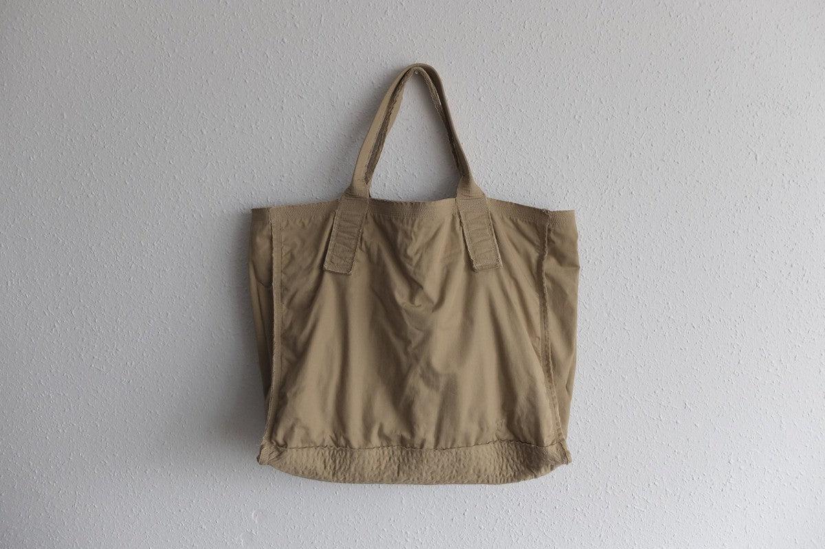 MITTAN / 綿麻ウェザーレイヤードバッグ大 薄茶 BA-19