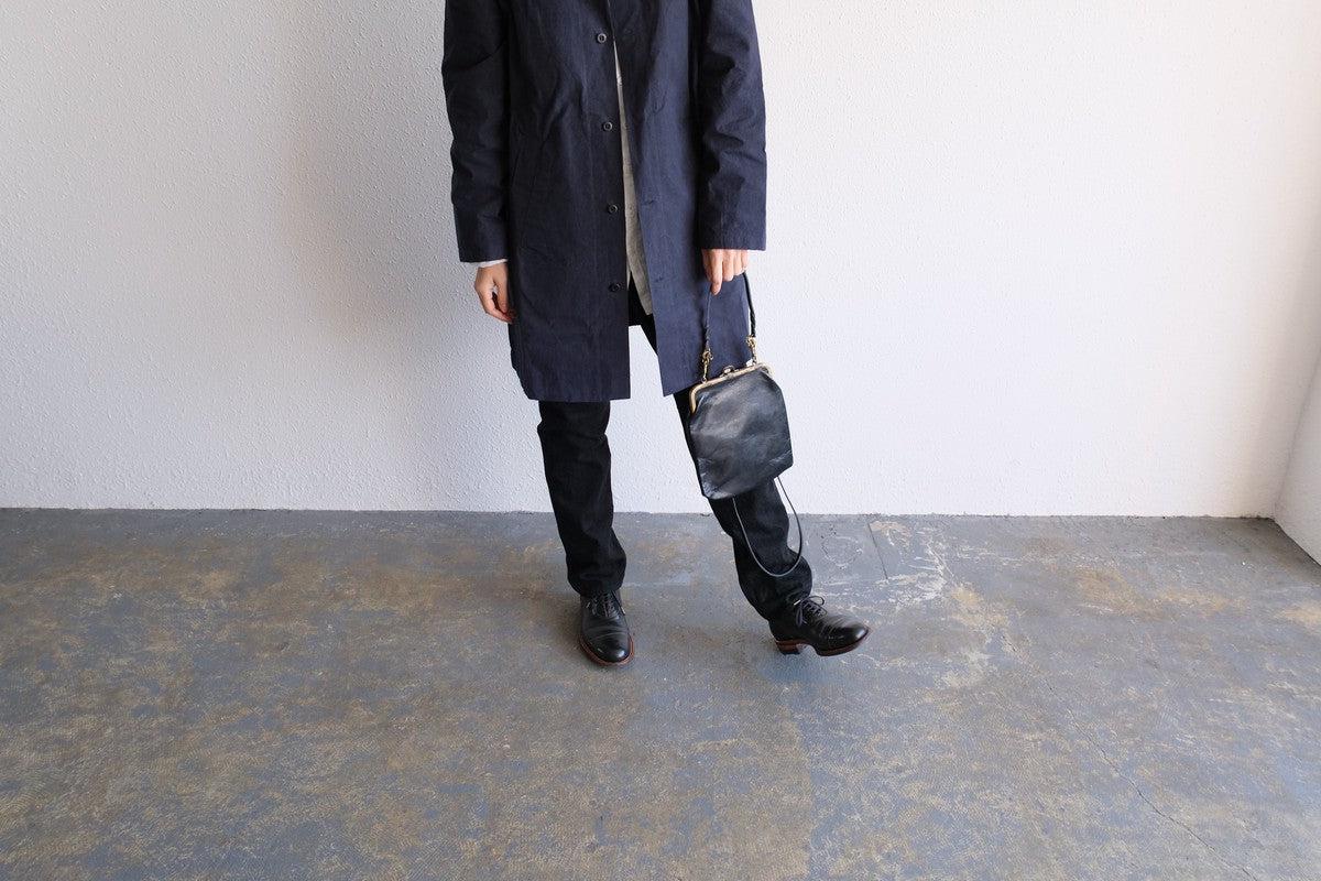 frame porch ＜エゾ鹿革黒染・L＞ レザーショルダーポーチ SHC-31D