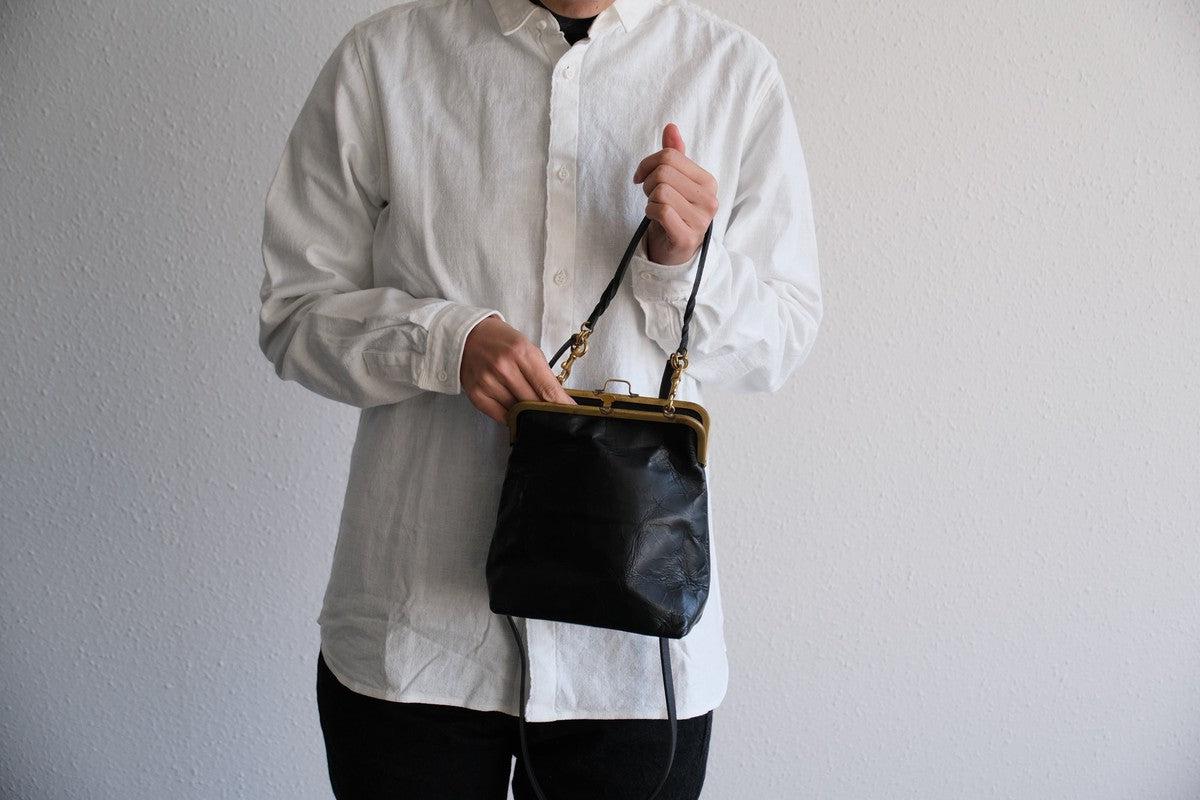 frame porch SHO-61 ＜豚革 黒＞ マスタードストライプ裏地