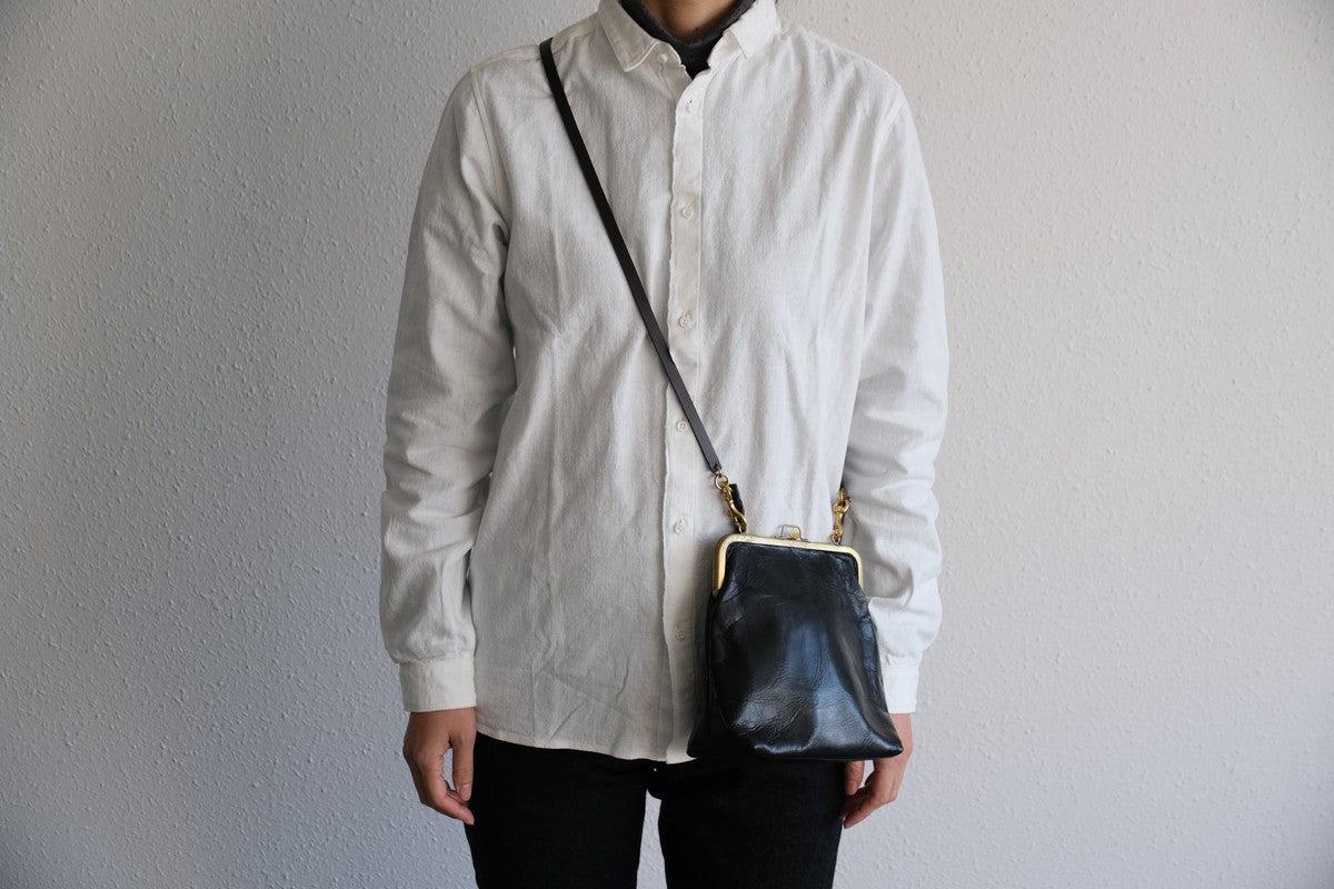 frame porch SHO-61 ＜豚革 黒＞ マスタードストライプ裏地