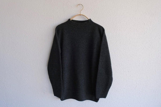MITTAN / ウルグアイウールセーター 黒杢 KN-20 / unisex