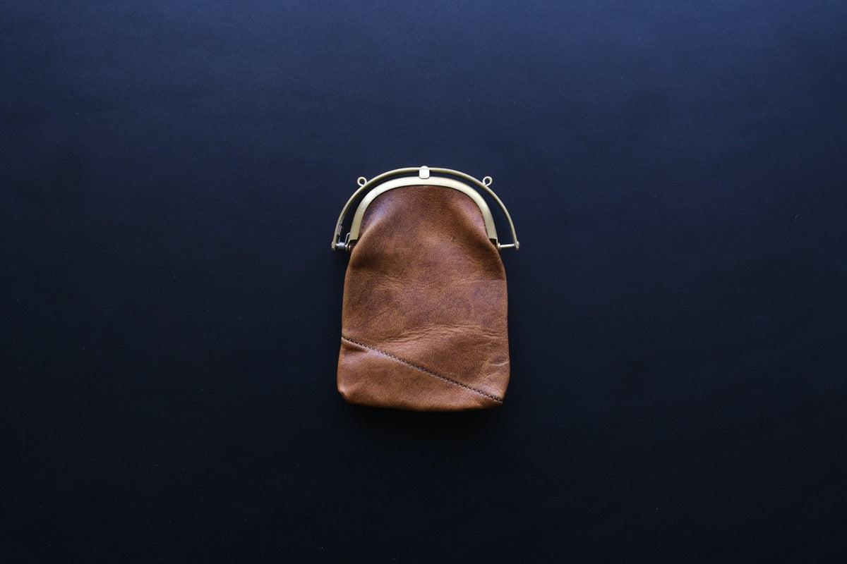 レザーショルダーミニポーチ ＜鹿革ヌメオイル＞ ｜SHC-82D