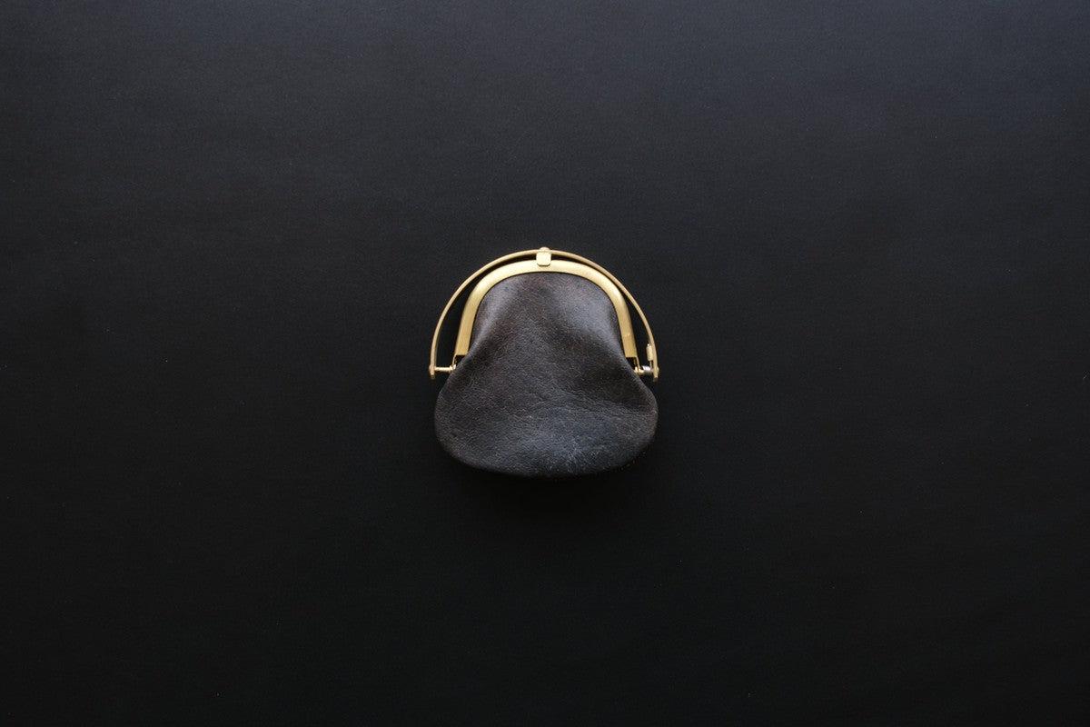 coin case ＜本州鹿革 鉄媒染＞