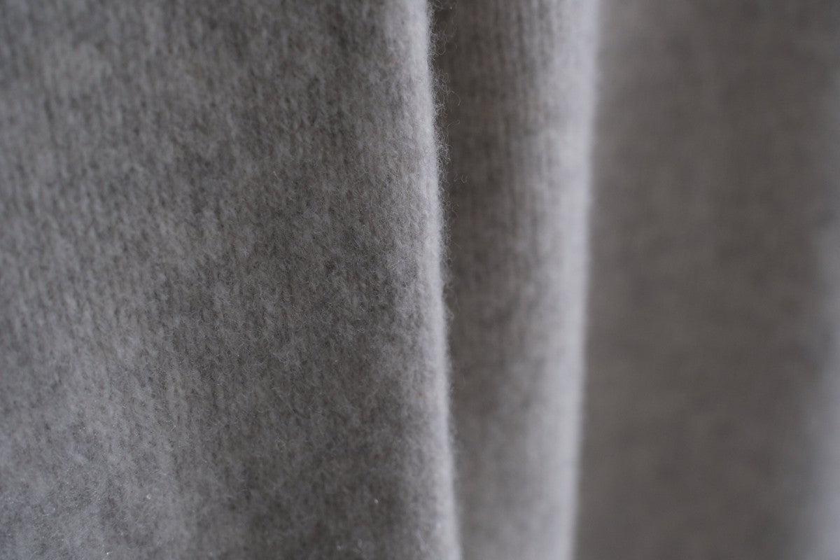 MITTAN / ウルグアイウールセーター 薄灰 KN-20 / unisex