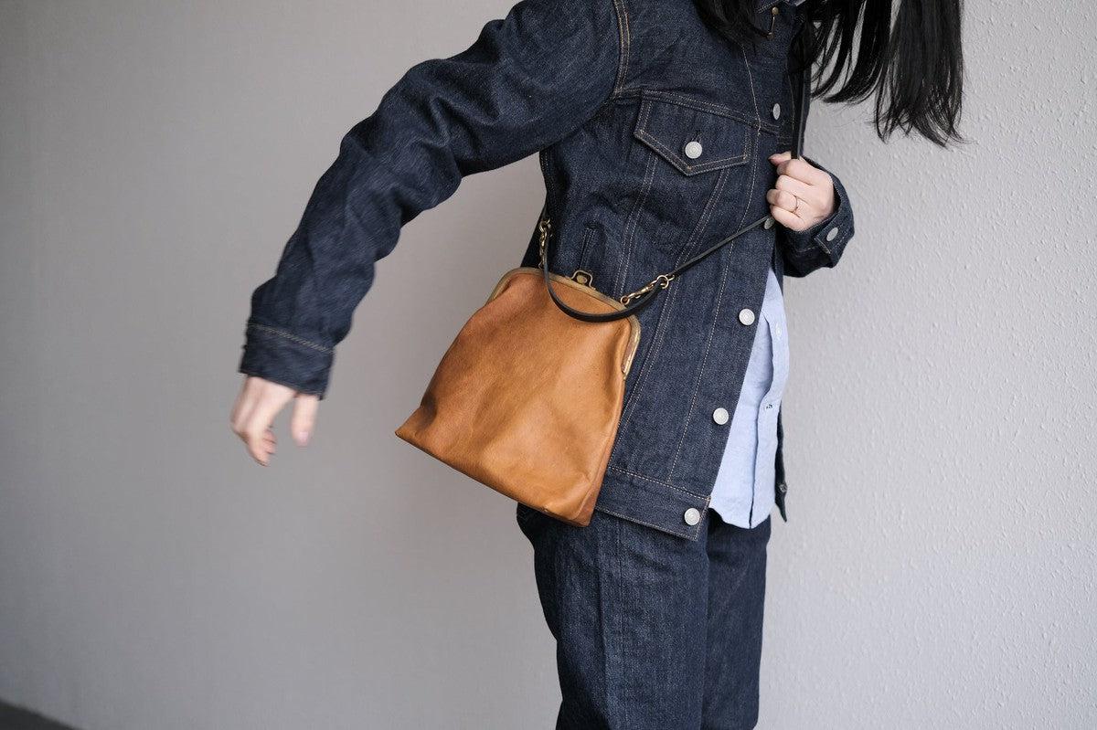 レザーショルダーポーチ ＜鹿革ヌメオイル＞ ｜SLAO-40D