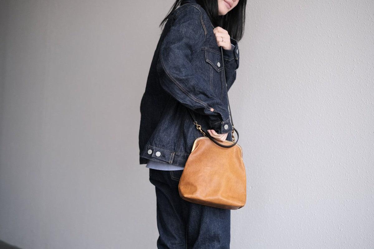 レザーショルダーポーチ ＜鹿革ヌメオイル＞ ｜SLAO-40D