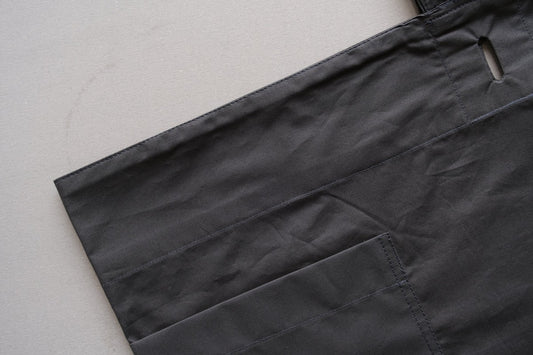 きるもの｜袈裟エプロン｜コットンタイプライター｜ダークグレー｜unisex freesize