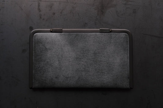 longwallet ＜牛革 #wax sumi＞