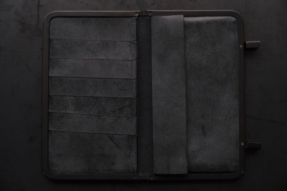 longwallet ＜牛革 #wax sumi＞