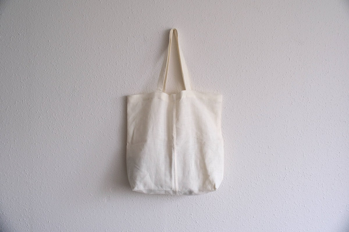 【1点限定】接ぎトートバッグ リネン中厚地 オフ白