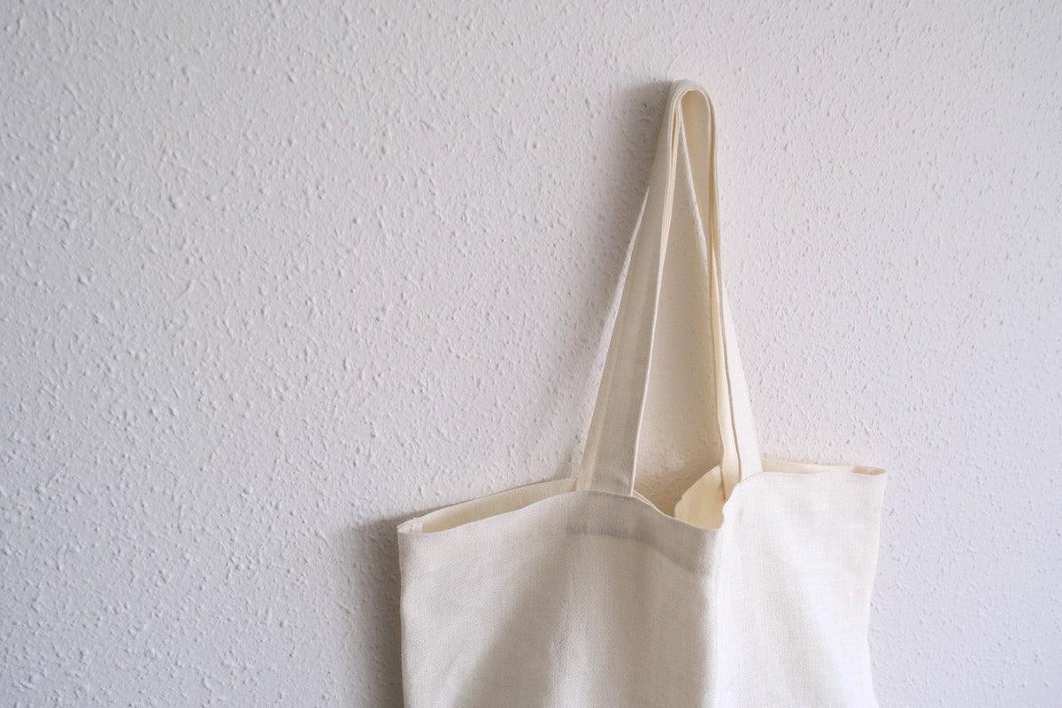 【1点限定】接ぎトートバッグ リネン中厚地 オフ白