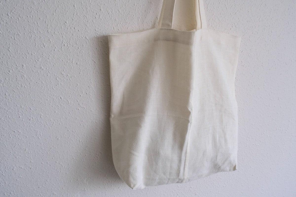 【1点限定】接ぎトートバッグ リネン中厚地 オフ白