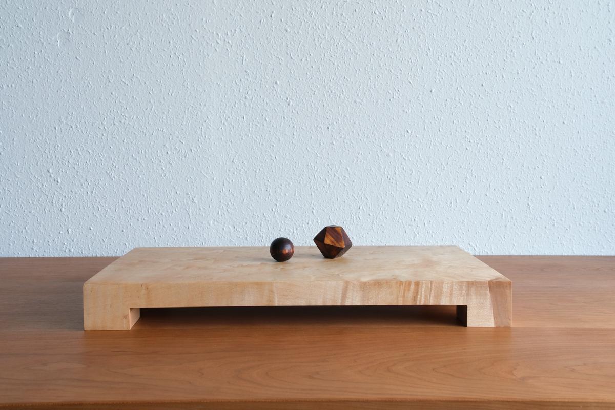 無垢材の切出し脚付き台 ハードメープル オイル仕上げ ＜2＞