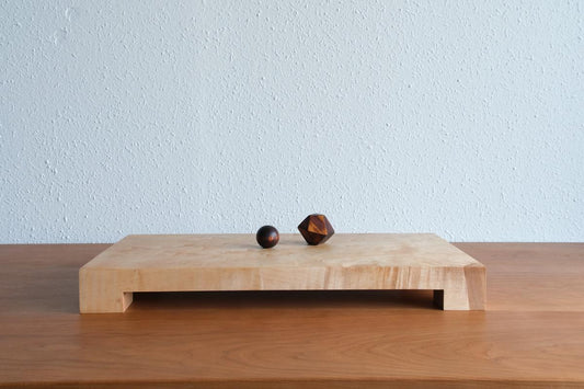 無垢材の切出し脚付き台 ハードメープル オイル仕上げ ＜2＞