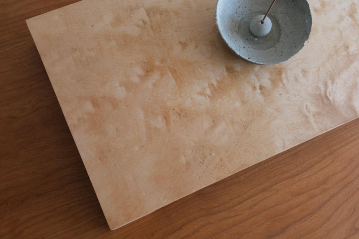 無垢材の切出し脚付き台 ハードメープル オイル仕上げ ＜2＞