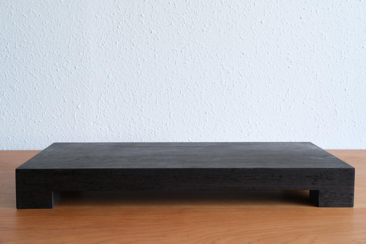 無垢材の切出し脚付き台 ウェンジ オイル仕上げ ＜2＞