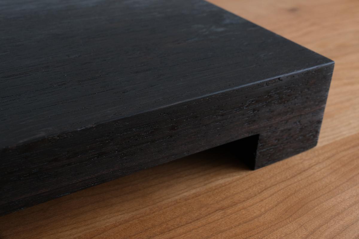 無垢材の切出し脚付き台 ウェンジ オイル仕上げ ＜2＞