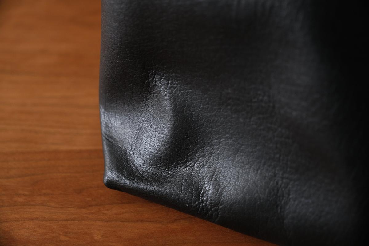 frame porch SHO-61 ＜鹿革 黒 / 滋賀-10＞ ブラックストライプ裏地