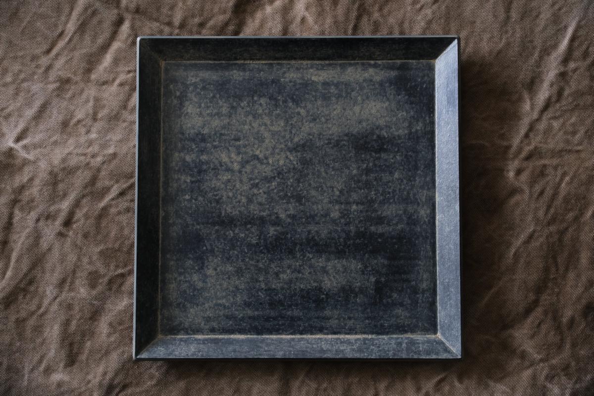 一閑張四角盆 寄竹