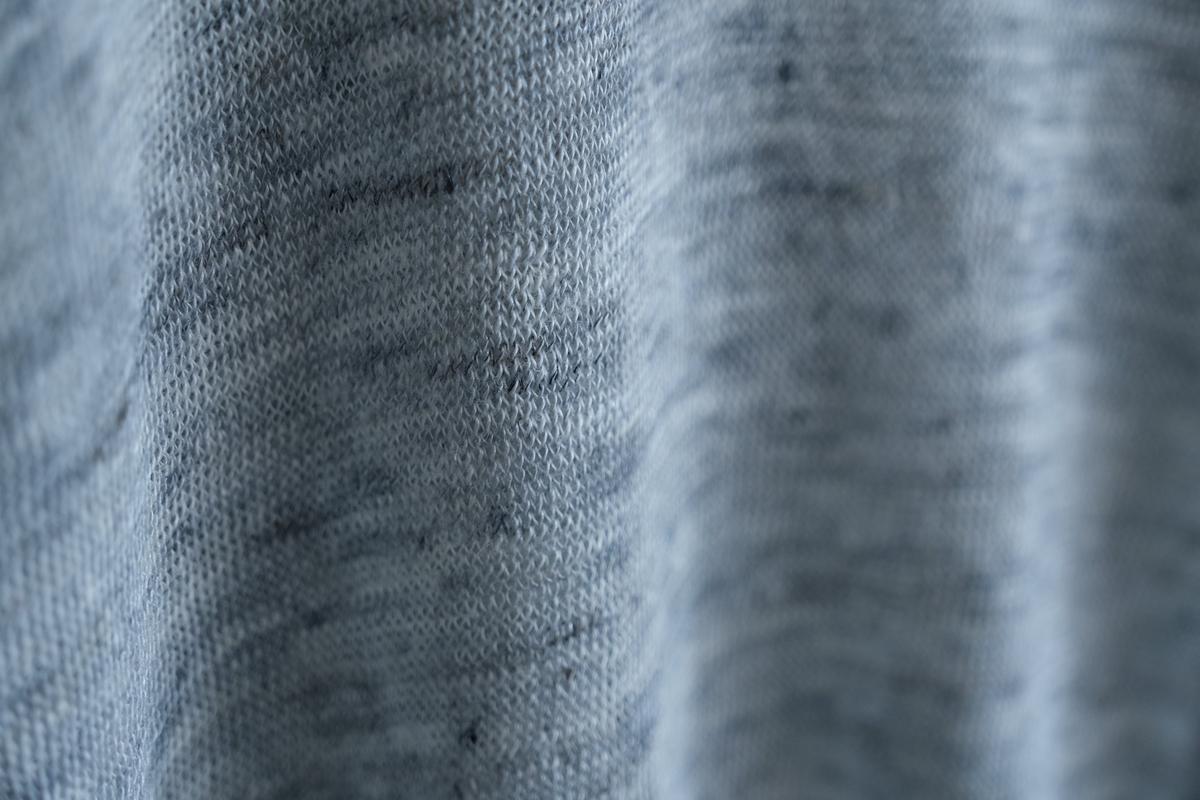 リネンニット タートルネック長袖二重プルオーバー｜メンズ｜ライトグレー