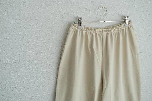 yohaku ドバイパンツ｜きれいめ天竺素材 アイボリー｜unisex freesize