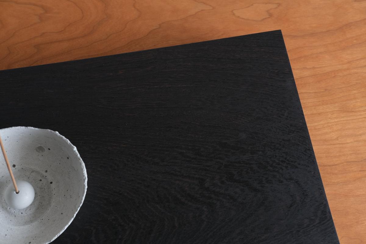 無垢材の切出し脚付き台 ウェンジ オイル仕上げ ＜4＞