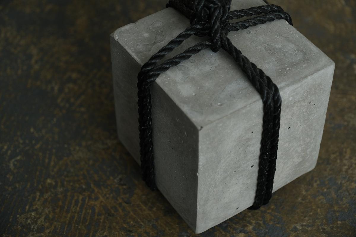 モルタル関守石｜大