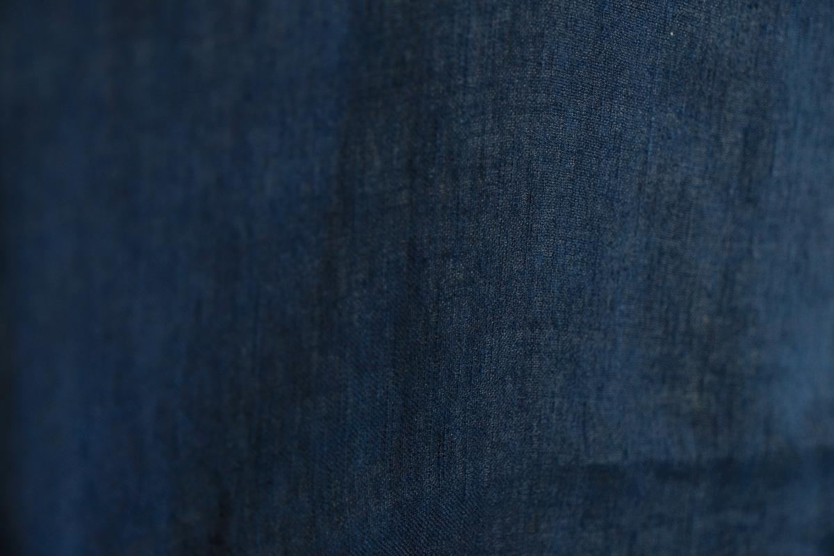 本藍染め麻風呂敷 大（無地） オーガニックリネン・シャトル織機