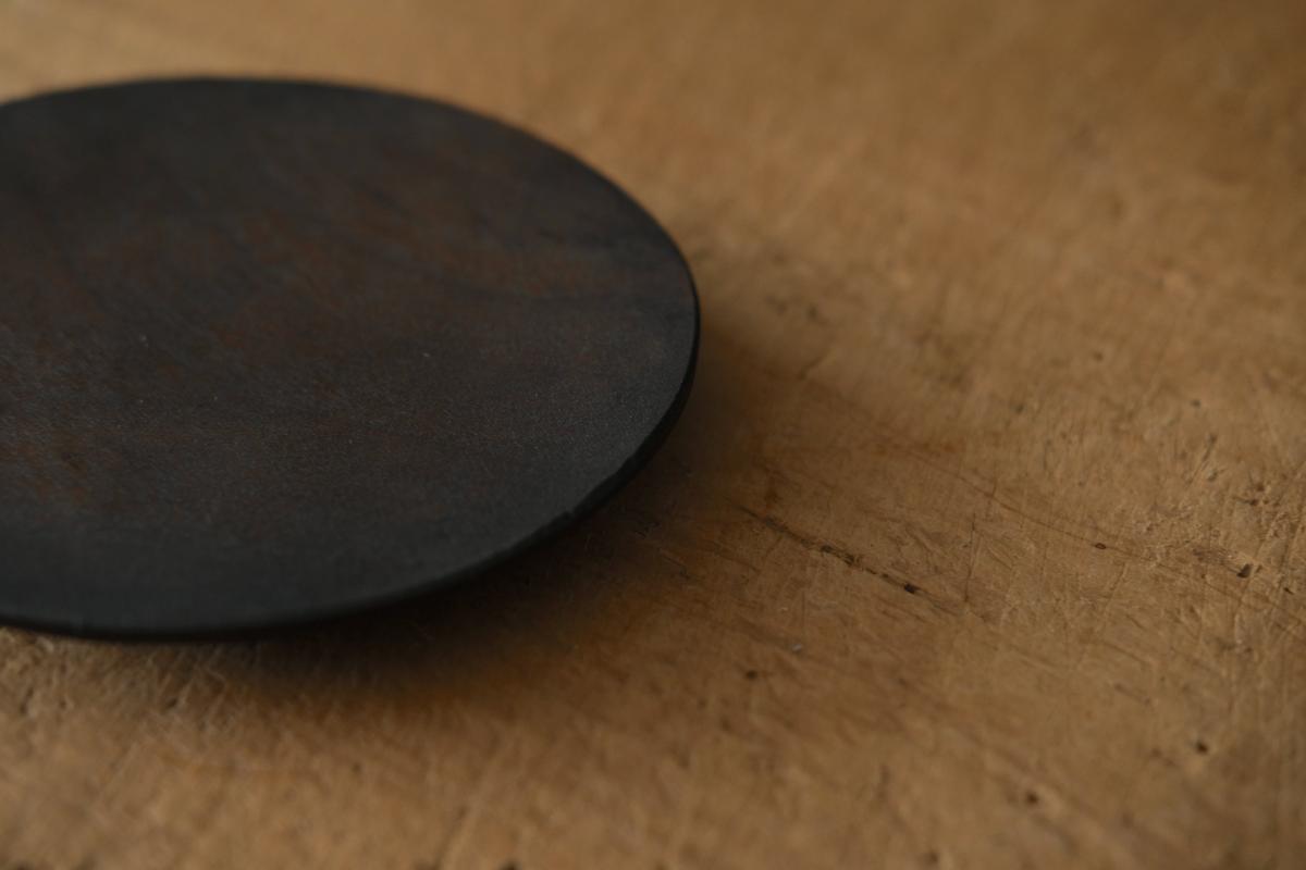 徒爾 丸小皿4寸 サクラ・鉄媒染蜜蝋