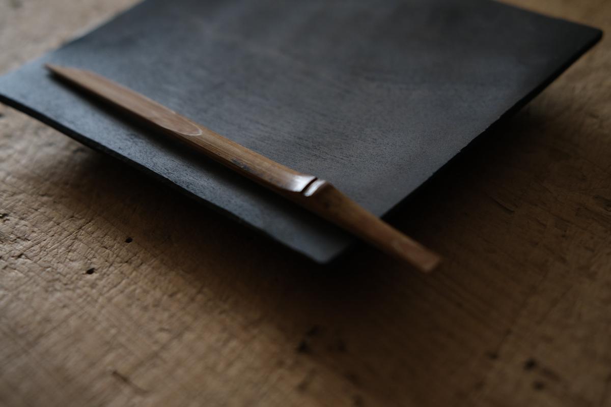 徒爾 角小皿4寸 サクラ・鉄媒染蜜蝋