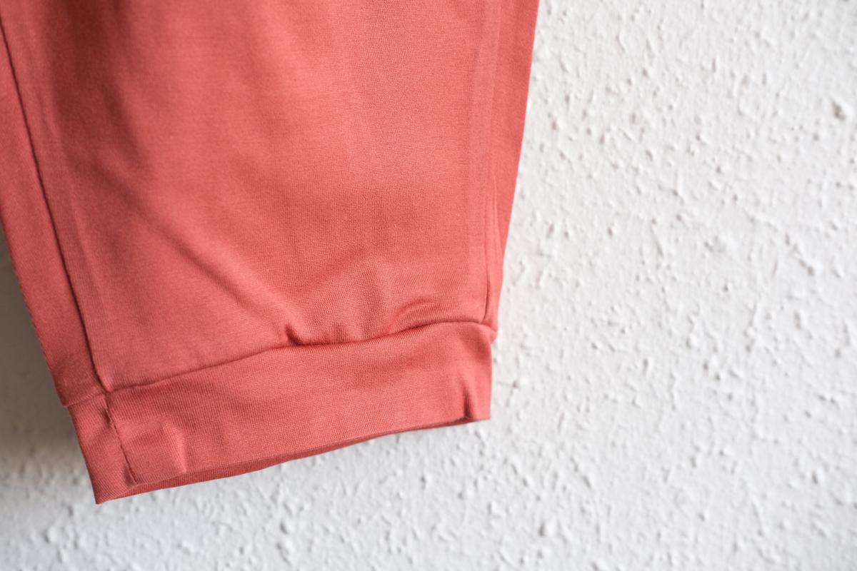 yohaku ドバイパンツ｜ツヤツヤ天竺素材 テラコッタ｜unisex freesize