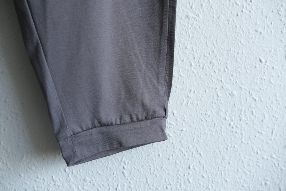 yohaku ドバイパンツ｜ツヤツヤ天竺素材 ダークグレー｜unisex freesize