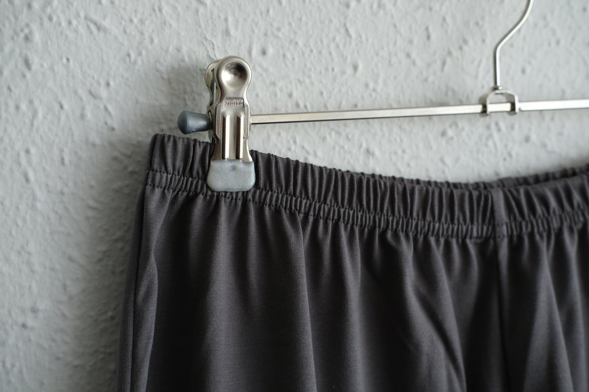 yohaku ドバイパンツ｜ツヤツヤ天竺素材 ダークグレー｜unisex freesize