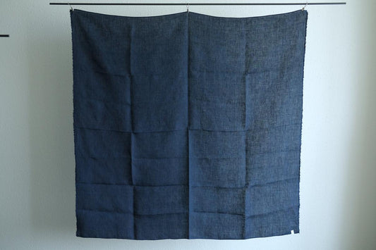 本藍染め麻風呂敷 大（無地） リネン・レピア織機
