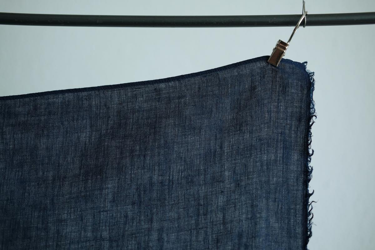 本藍染め麻風呂敷 大（無地） リネン・レピア織機