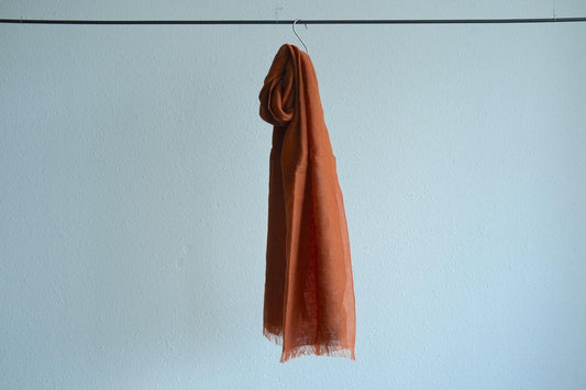 enrica 草木染めリネンストール｜teracotta