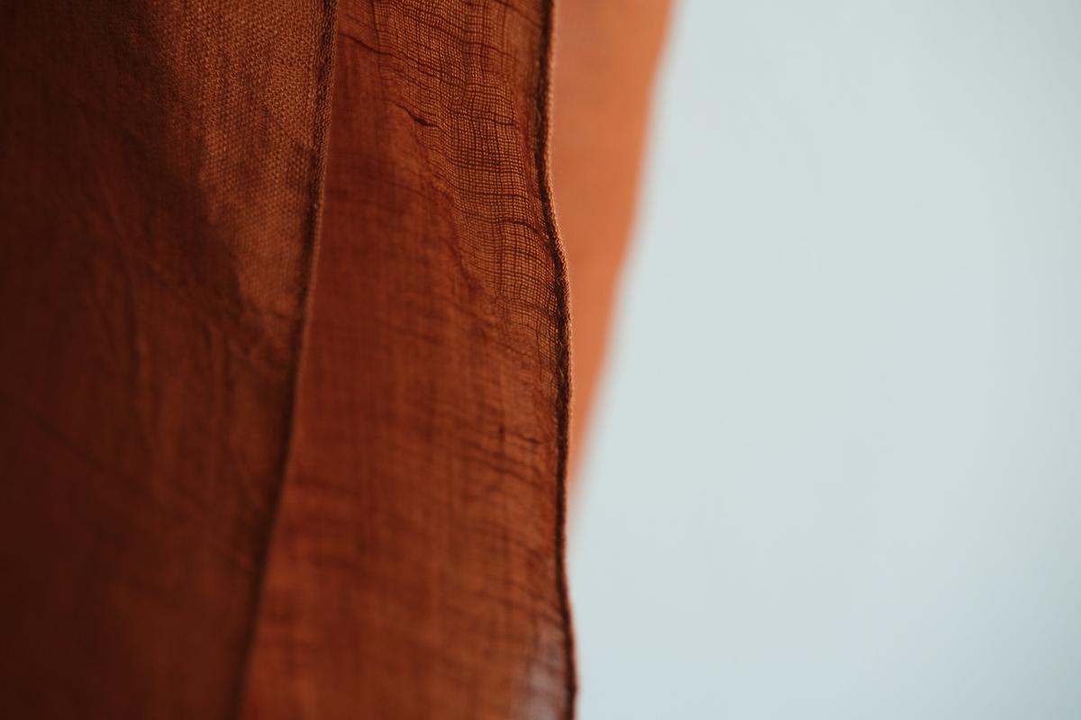 enrica 草木染めリネンストール｜teracotta